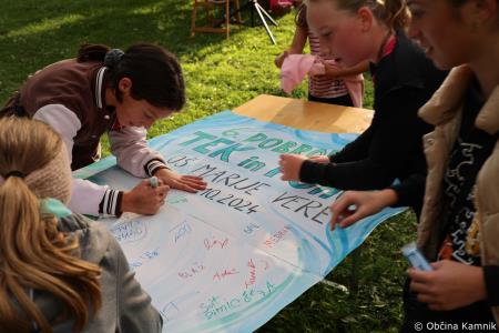 Uspešno izveden 6. dobrodelni tek in pohod v Kamniku  (41)